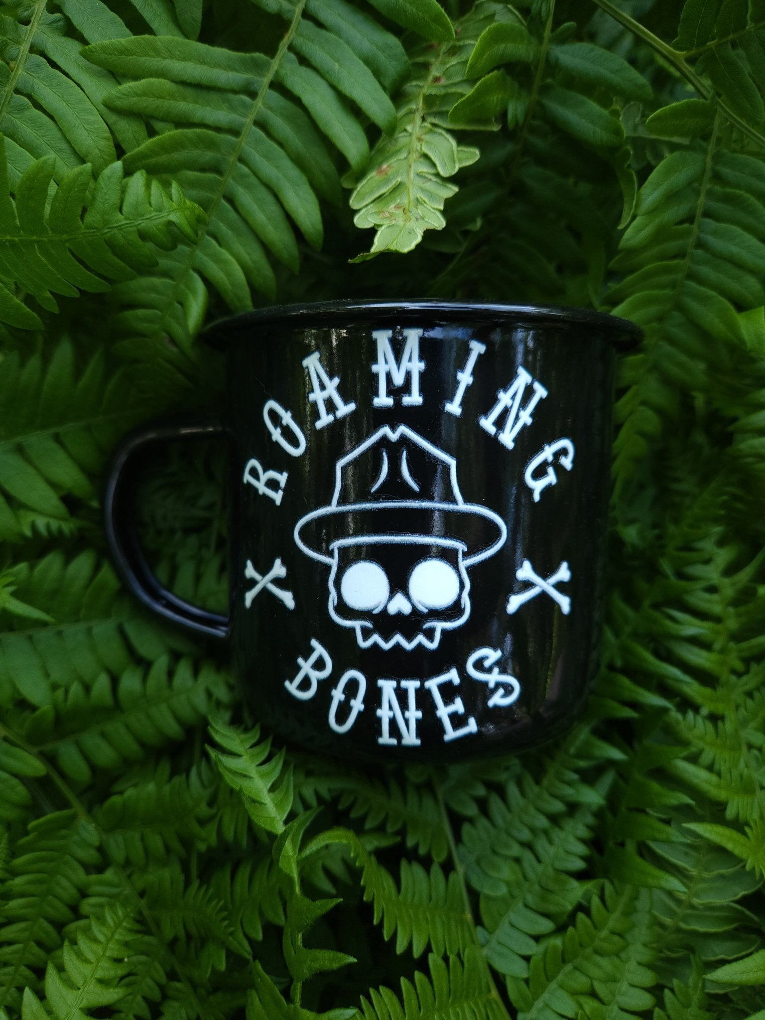 Black Logo Mug - Roaming Bones