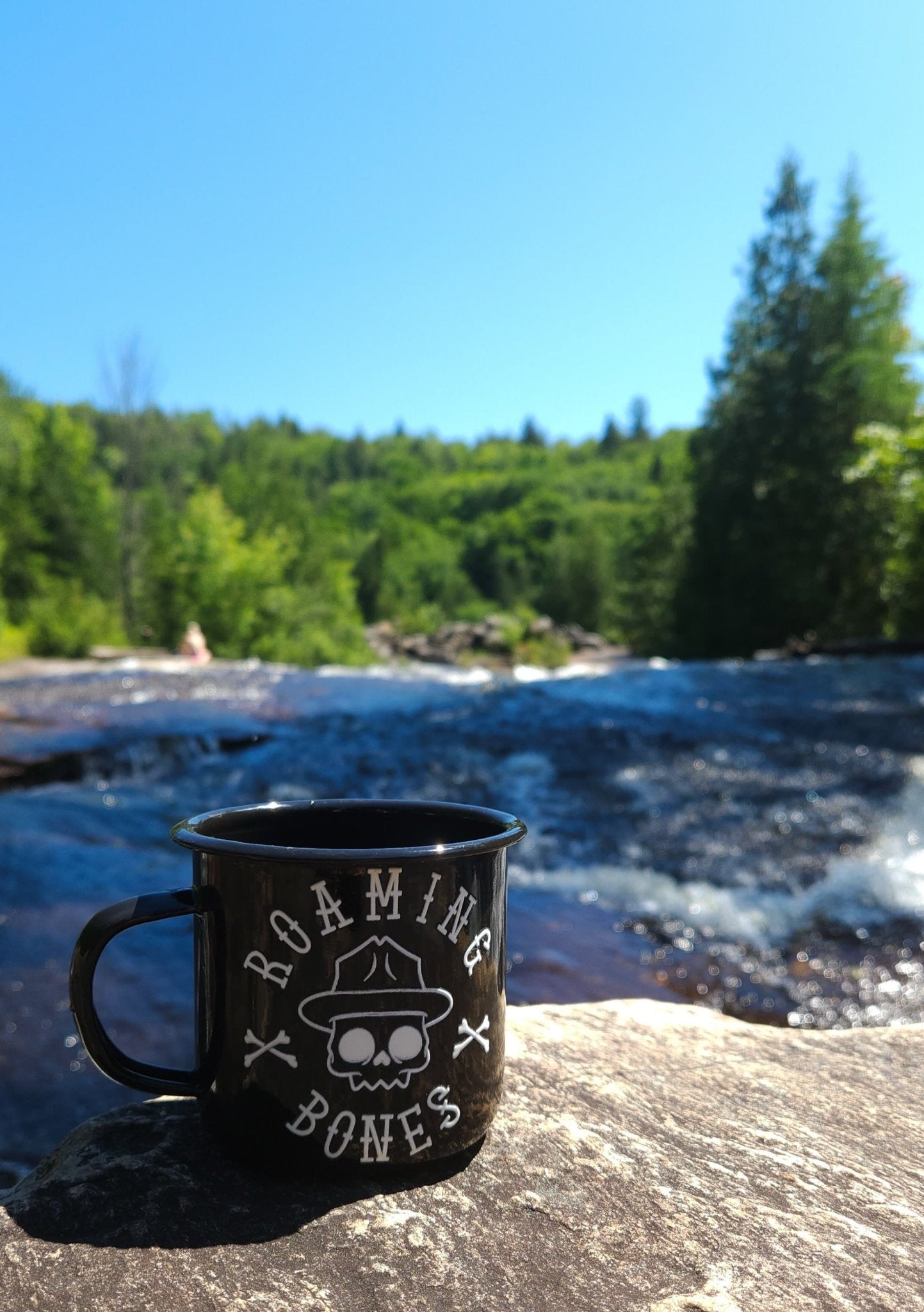 Black Logo Mug - Roaming Bones